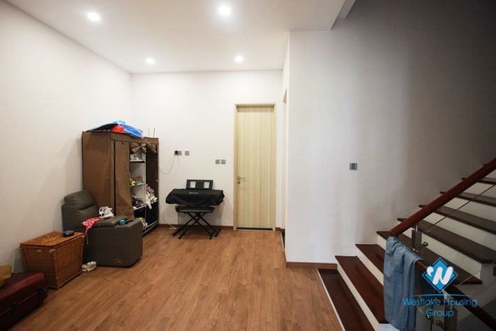 Semi-furnished house with 5 bedrooms for rent in K Block, Ciputra